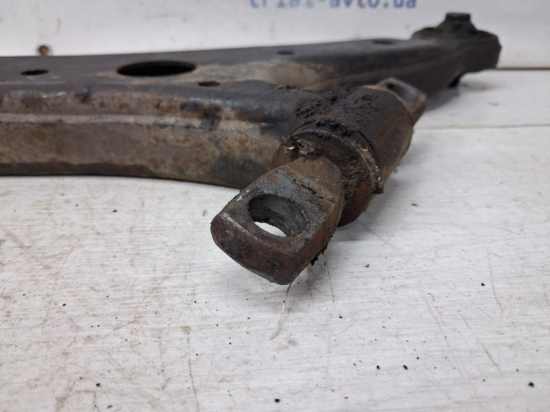 Рычаг левый Toyota Camry XV40 2.4 БЕНЗИН 2AZFE 2006 (б/у) Киев - изображение 3