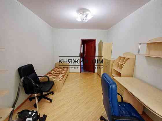 Оренда 3 к. кв. біля метро Позняки. Код об'єкта: 1149216 Київ