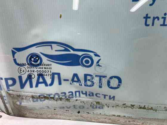 Стекло двери переднее правое Mazda 3 BM 2.2 DIESEL 2013 (б/у) Киев