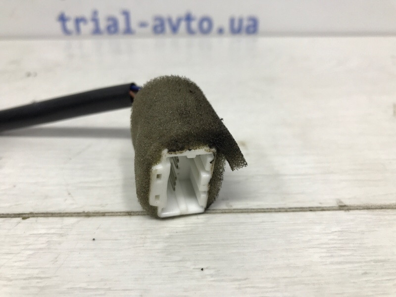 Кнопки руля SsangYong Rexton Y250 2.7 D27DT 2006 (б/у) Киев - изображение 5