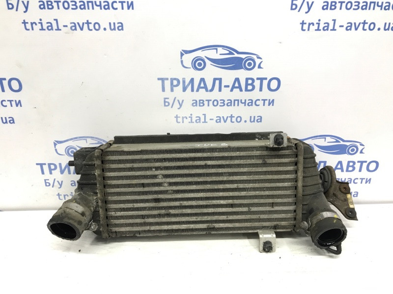 Радиатор интеркуллера Hyundai Tucson TL 1.7 DIESEL D4FD 2015 (б/у) Київ - зображення 1