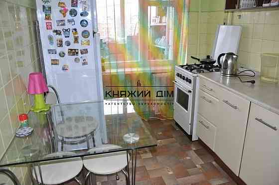 Однокімнатна квартира біля метро Лівобережна № 1174379 Київ