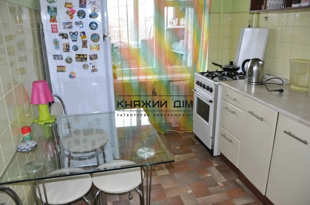 Однокімнатна квартира біля метро Лівобережна № 1174379 Киев - изображение 1