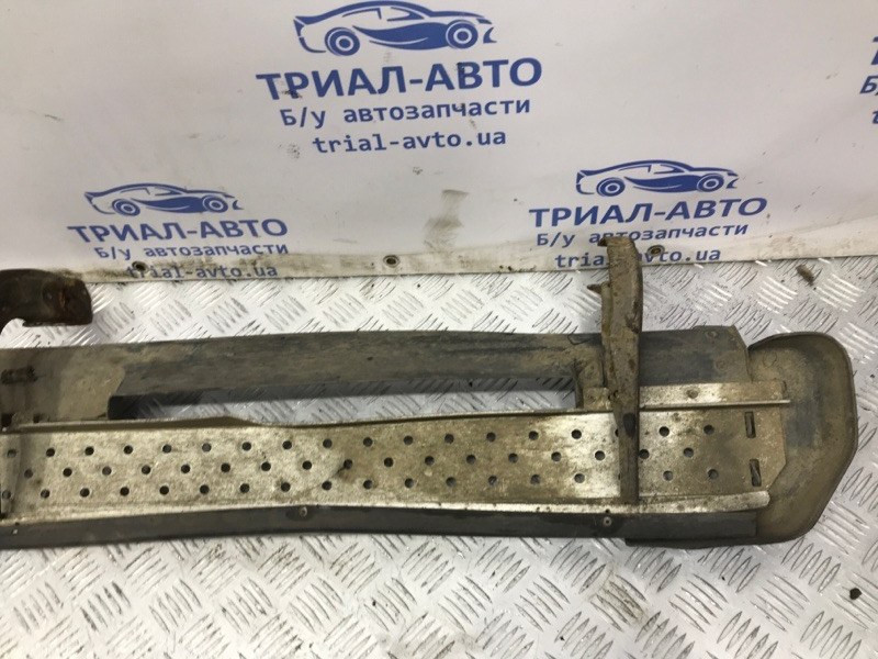 Подножка Mitsubishi Pajero Wagon 3 3.2 ДИЗЕЛЬ 4M41 1999 лев. (б/у) Киев - изображение 8