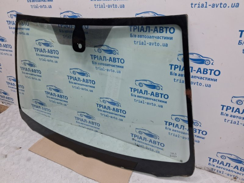 Стекло лобовое Toyota Avensis T25 2.2 DIESEL 2ADFTV 2002 (б/у) Киев - изображение 3