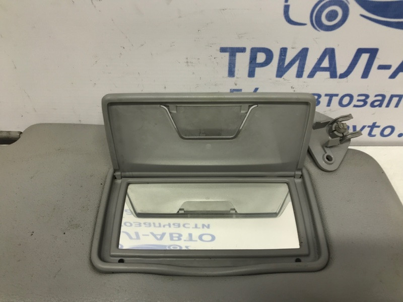 Козырек солнцезащитный правый Mitsubishi Outlander CU 2.4 БЕНЗИН 4G69 2003 (б/у) Київ - зображення 3