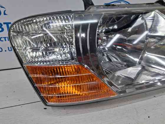 Фара правая галоген Mitsubishi Pajero Wagon 1999-2006 MN133748 (Арт. 68631) Київ