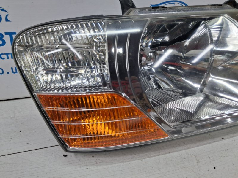 Фара правая галоген Mitsubishi Pajero Wagon 3 3.2 ДИЗЕЛЬ 4M41 1999 (б/у) Київ - зображення 3