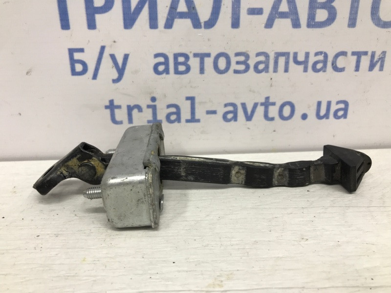 Ограничитель двери передний правый Mazda CX 5 2011-2017 KD53-58-270C (Арт. 43072) Київ - зображення 1