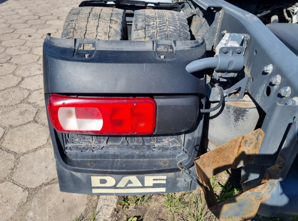 1875577 Фонарь задний левый DAF XF 106 Euro 6 Львів - зображення 1