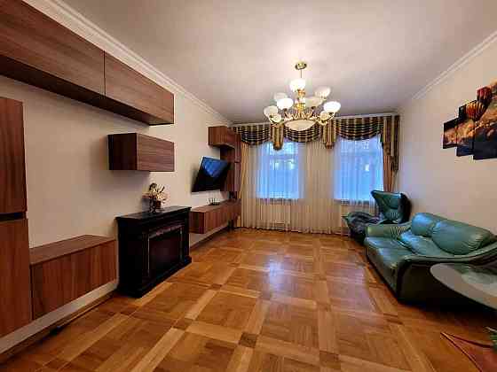 долгосрочная аренда 3-к дом Киев, Соломенский, 1300 $/мес. Київ