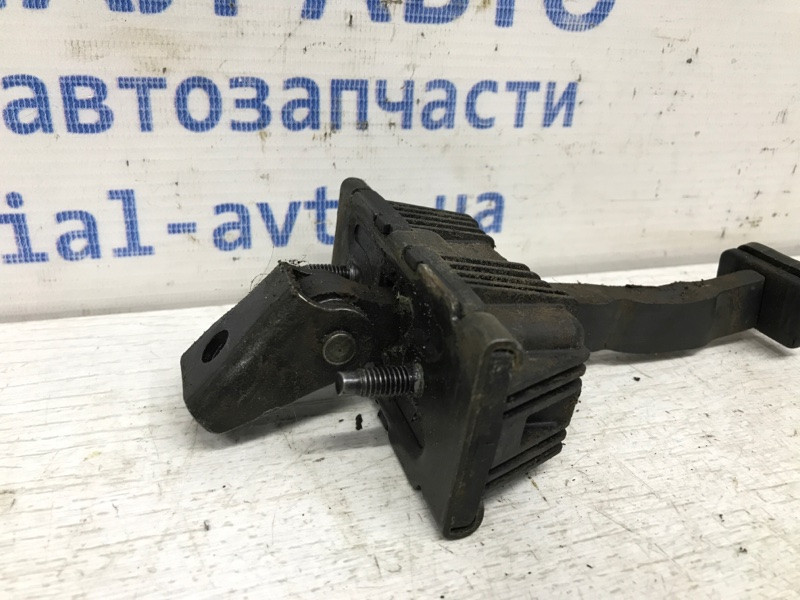 Ограничитель двери задний левый Toyota Avensis 2002-2010 6863005040 (Арт. 31195) Киев - изображение 2