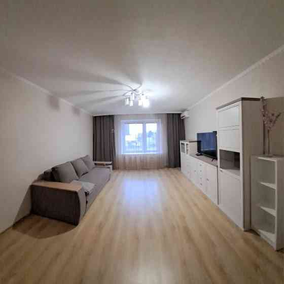 Оренда 3 кім. кв-ри 86м.кв. вул. Алма-Атинська 39а, Київ