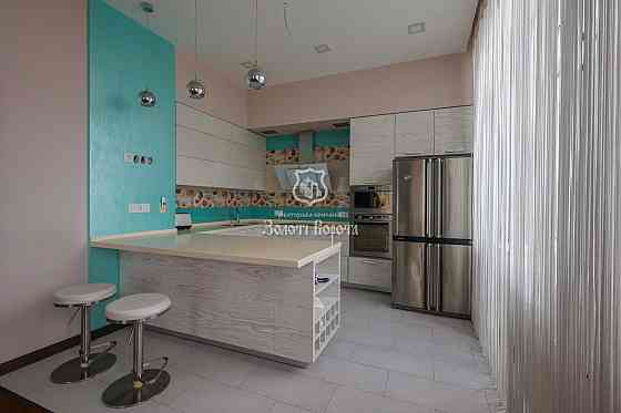 продажа 4-к квартира Киев, Святошинский, 150000 $ Київ