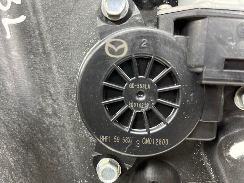Стеклоподъемник задний левый Mazda 3 2013-2019 BHN97397XA (Арт. 77637) Київ - зображення 4