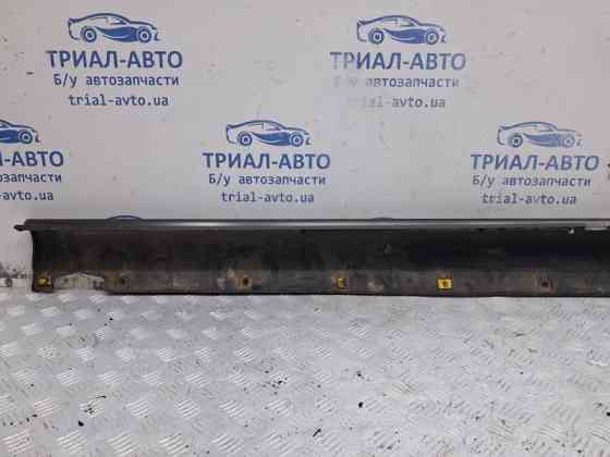 Накладка порога внешняя правая Hyundai Tucson 2004-2009 877522E000 (Арт. 66319) Киев