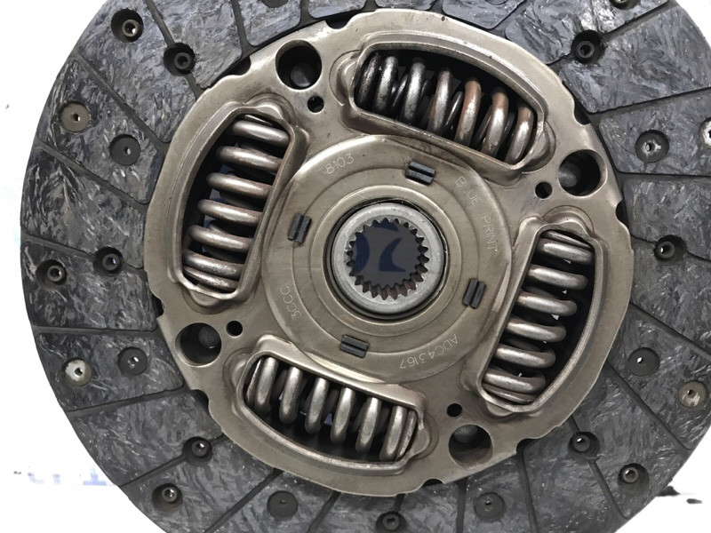 Диск сцепления Mitsubishi L200 KB 2.5 ДИЗЕЛЬ 4D56U 2006 (б/у) Київ - зображення 2