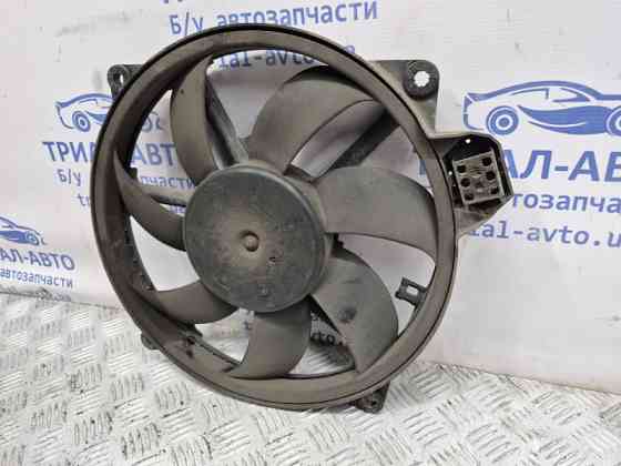 Диффузор с вентилятором радиатора Renault Megane 3 1.5 DIESEL K9K 2009 (б/у) Киев