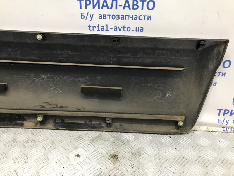 Накладка двери Mitsubishi Pajero Wagon 2006-2022 5727A034XA (Арт. 56633) Київ - зображення 6