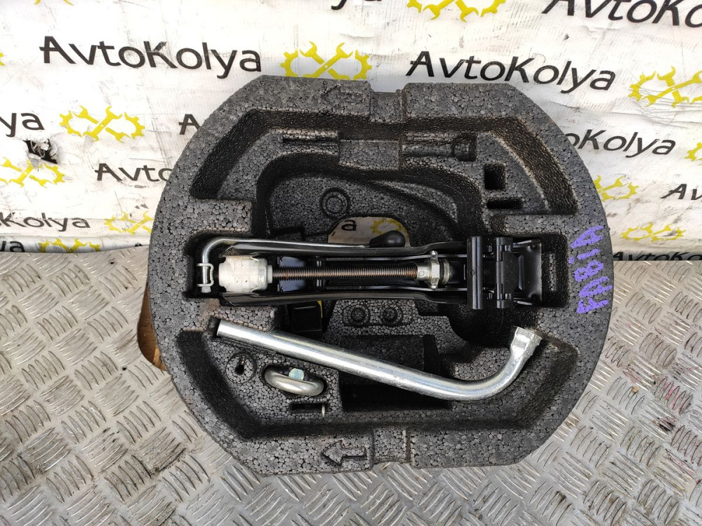 Домкрат комплект Skoda Fabia II 2007-2014 Ковель - зображення 1