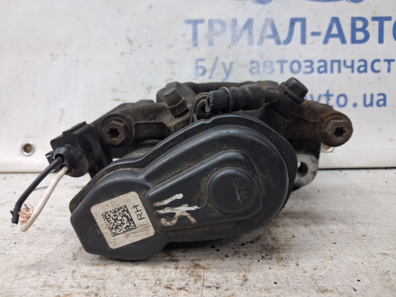 Суппорт задний правый Nissan Qashqai J11 1.2 БЕНЗИН HRA2DDT 2013 (б/у) Киев - изображение 3