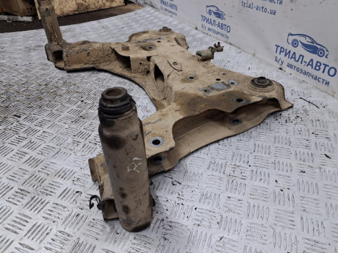 Балка передней подвески Renault Megane 3 1.5 DIESEL K9K 2008 (б/у) Киев - изображение 3