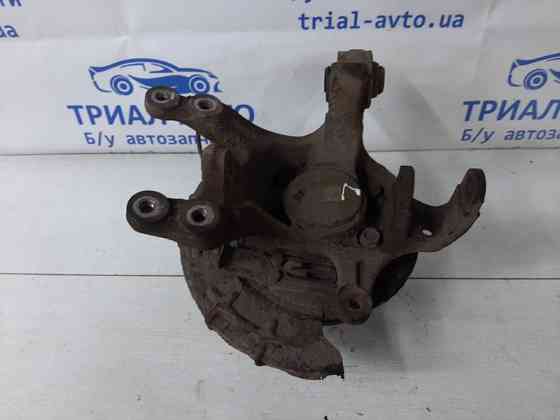 Цапфа задняя левая со ступицей Kia Sportage SL 1.7 DIESEL D4FD 2010 (б/у) Киев