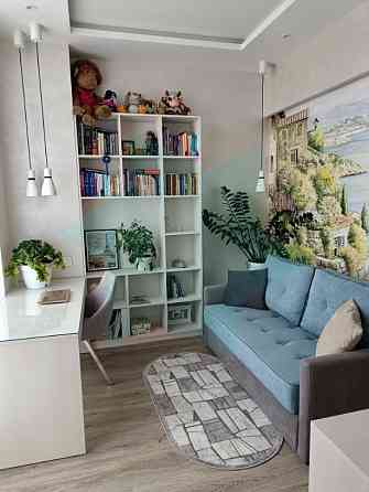 Продам. 2-к.кв. 17/17, Нагорка, вул. Сімферопольська 2 Ж «Панорама» Днепр