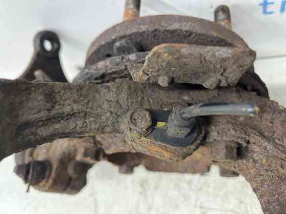 Кулак поворотный левый со ступицей Hyundai I30 GD 1.6 DIESEL D4FB 2011 (б/у) Киев