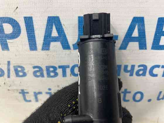 Насос омывателя стекла Kia Optima 2010-2016 985102S000 (Арт. 71973) Киев