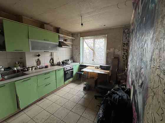 Продам. 3-к.кв. 8/9, вул. Калинова 71 Дніпро