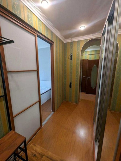 Продам. 2-к.кв. 4/5, просп. Дмитра Яворницького, район Озерки. Дніпро - зображення 9