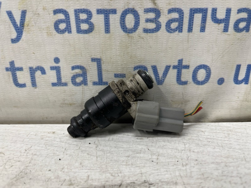 Форсунка топливная Mitsubishi Colt 2002-2012 MR988977 (Арт. 81658) Київ - зображення 1