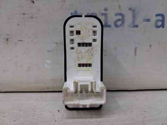 Кнопка стеклоподъемника Mazda 3 BM 2.2 DIESEL 2013 (б/у) Киев