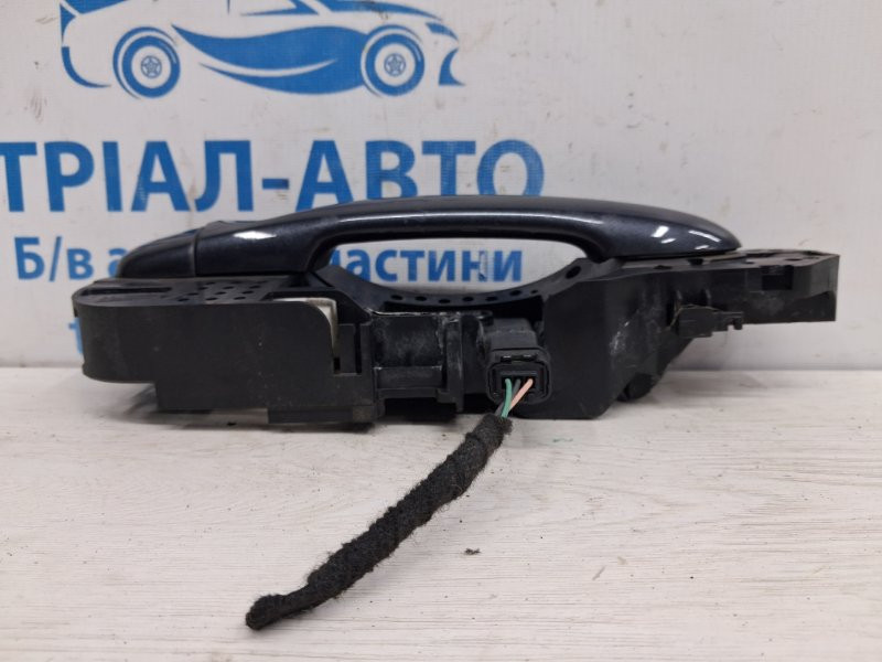 Ручка двери внешняя задняя правая Renault Megane 3 1.5 DIESEL K9K 2008 (б/у) Киев - изображение 2