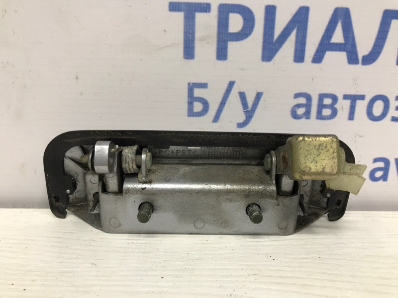 Ручка двери внешняя передняя правая Mitsubishi Pajero Sport K9 3.0 БЕНЗИН 6G72 1996 (б/у) Київ - зображення 2