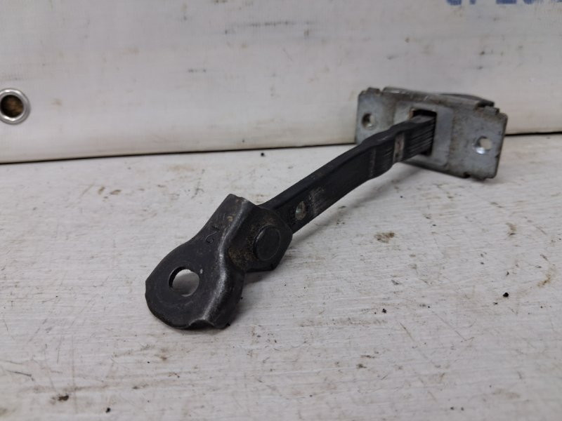 Ограничитель двери передний правый Mazda 3 BK 1.6 БЕНЗИН Z6 2003 (б/у) Киев - изображение 3