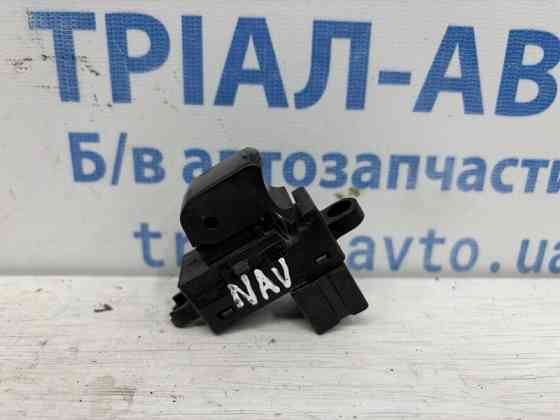 Кнопка стеклоподъемника Nissan Navara 2004-2015 25411EA00A (Арт. 83295) Київ