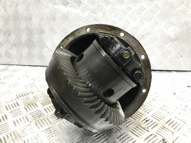 Редуктор задний Mitsubishi Pajero Sport K9 2.5 DIESEL 4D56 1996 (б/у) Киев - изображение 4