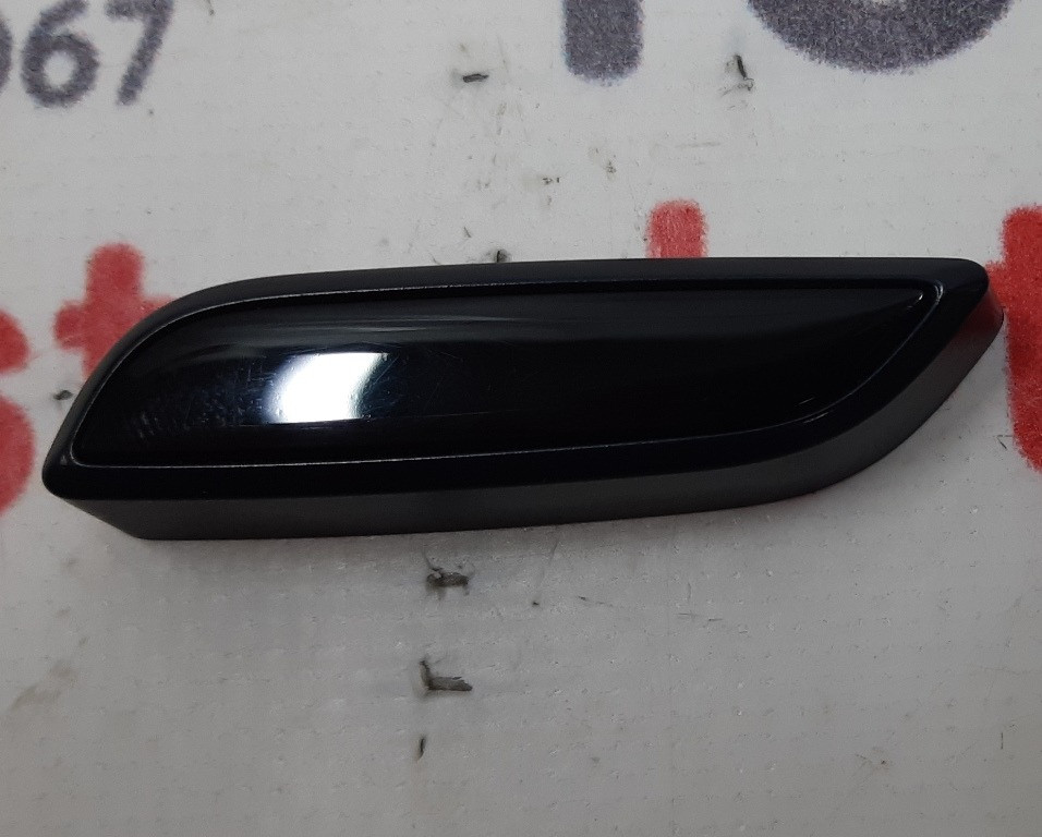 Кнопка регулировки положения нижней части водительского сиденья Tesla model X 1049540-00-B Киев - изображение 3