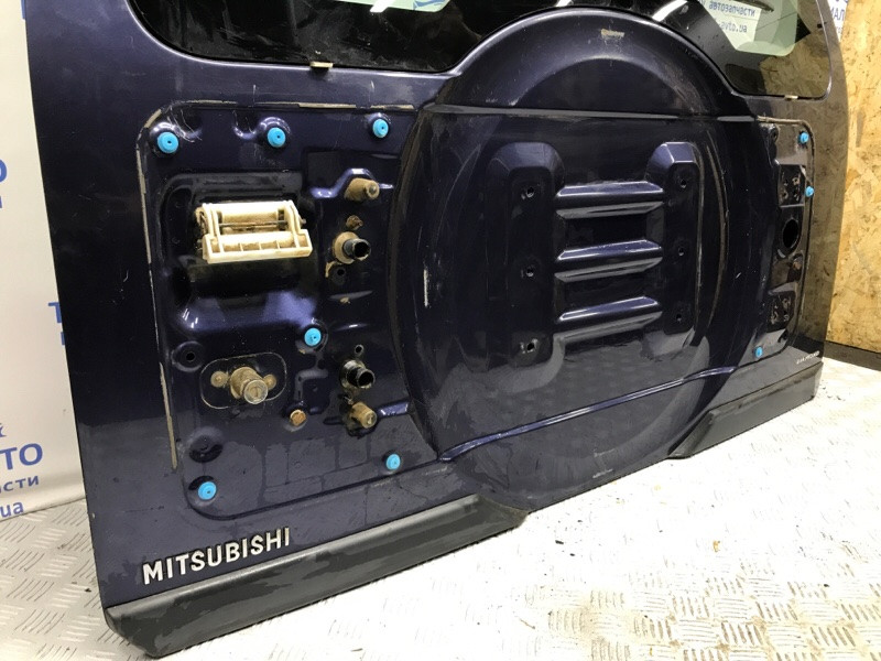 Крышка багажника Mitsubishi Pajero Wagon 4 3.2 ДИЗЕЛЬ 4M41 2006 (б/у) Київ - зображення 3