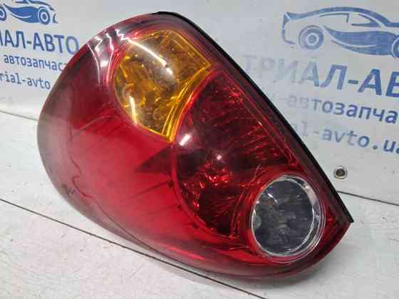 Фонарь задний внешний левый Mitsubishi L200 KB 2.5 DIESEL 4D56 2006 (б/у) Киев