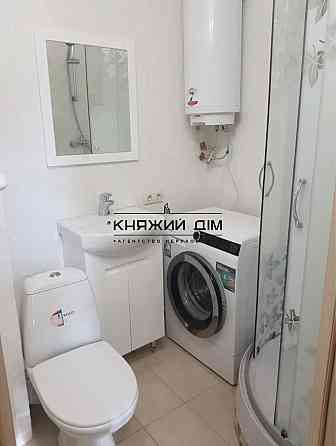 Продаж 1кім. квартири студії м. Вийдубичі, Звіринецька КОД № 21147320 Киев