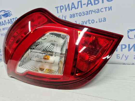Фонарь задний внешний левый Ssangyong Korando C200 2.0 DIESEL D20DTF 2010 (б/у) Київ