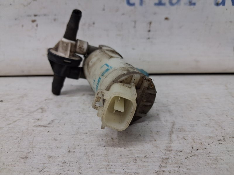 Насос омывателя стекла Mitsubishi ASX GA 1.8 DIESEL 4N13 2010 (б/у) Київ - зображення 3