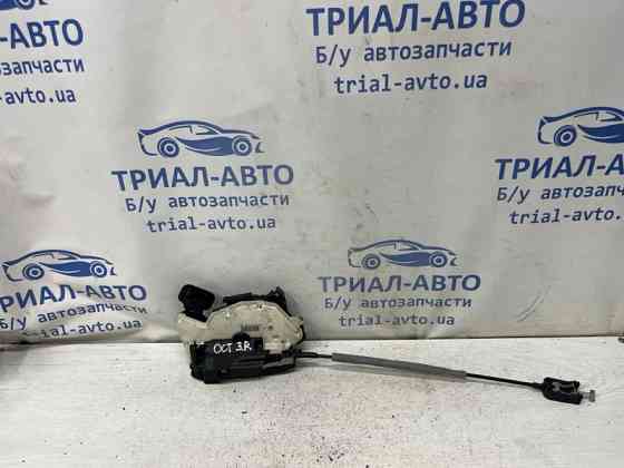 Замок двери задний правый Skoda Octavia 2013-2020 5E0839016 (Арт. 81543) Київ