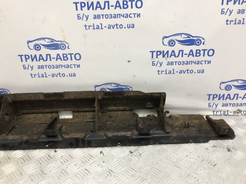 Усилитель бампера задний Mitsubishi Pajero Wagon 3 3.2 ДИЗЕЛЬ 4M41 1999 (б/у) Киев - изображение 7