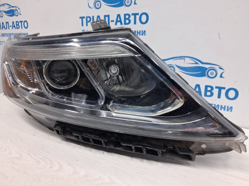 Фара правая Kia Sorento XM 2.4 БЕНЗИН G4KJ 2009 (б/у) Киев - изображение 3