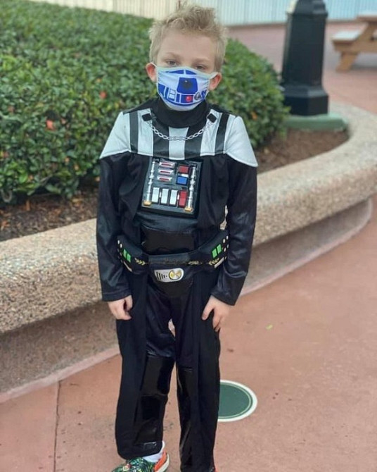 Костюм Дарта Вейдера детский со встроенным динамиком Дисней оригнал Киев - изображение 1