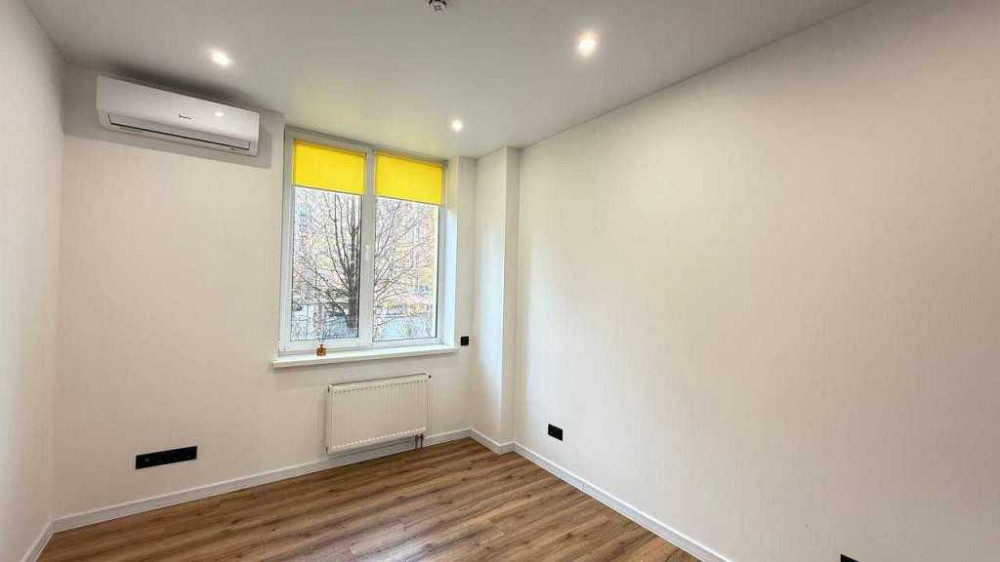 долгосрочная аренда торговые площади Киев, Днепровский, 9500 грн./мес. Киев - изображение 1